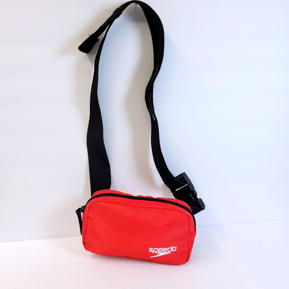 Speedo Waist Bag Ripstop Adjustable Strap Unisex Small Red